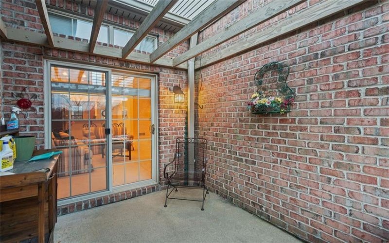 2010 Bandek Lane, Lawrence, 15055, 2 Bedrooms Bedrooms, 6 Rooms Rooms,3 BathroomsBathrooms,Residential,For Sale,Bandek Lane,1740946