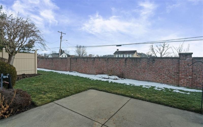 2010 Bandek Lane, Lawrence, 15055, 2 Bedrooms Bedrooms, 6 Rooms Rooms,3 BathroomsBathrooms,Residential,For Sale,Bandek Lane,1740946