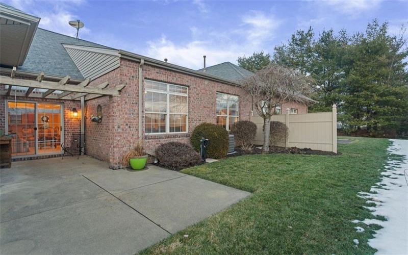 2010 Bandek Lane, Lawrence, 15055, 2 Bedrooms Bedrooms, 6 Rooms Rooms,3 BathroomsBathrooms,Residential,For Sale,Bandek Lane,1740946