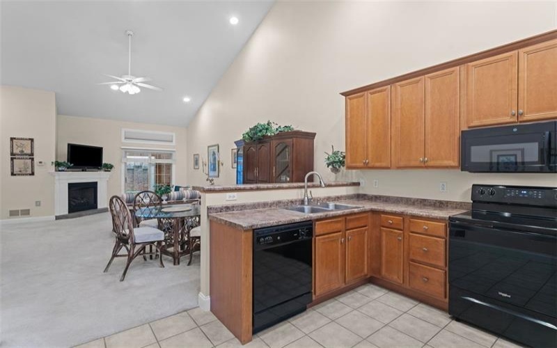 2010 Bandek Lane, Lawrence, 15055, 2 Bedrooms Bedrooms, 6 Rooms Rooms,3 BathroomsBathrooms,Residential,For Sale,Bandek Lane,1740946