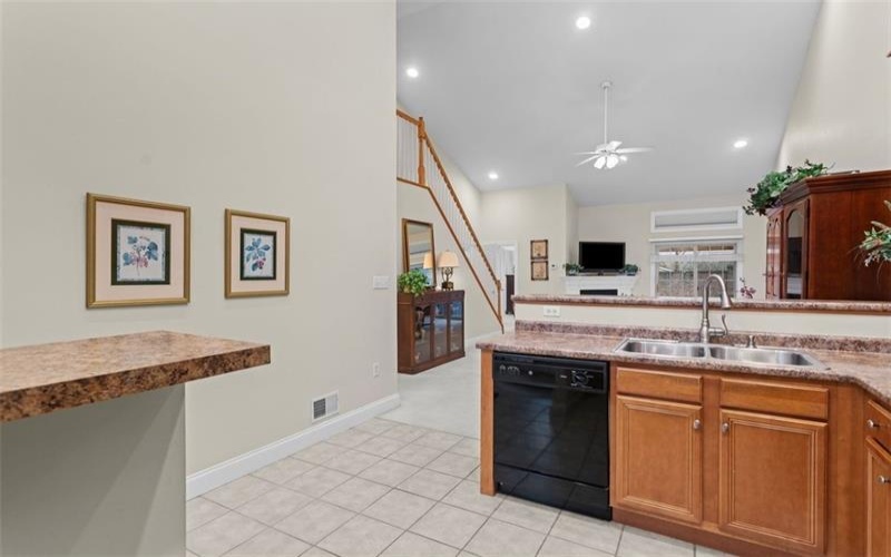 2010 Bandek Lane, Lawrence, 15055, 2 Bedrooms Bedrooms, 6 Rooms Rooms,3 BathroomsBathrooms,Residential,For Sale,Bandek Lane,1740946