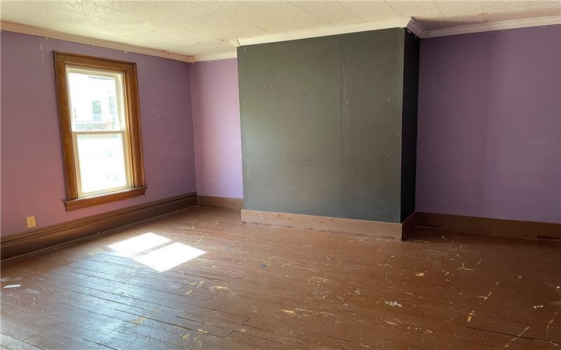 9 Gratz St, Penn, 15675, 5 Bedrooms Bedrooms, 11 Rooms Rooms,2.2 BathroomsBathrooms,Residential,For Sale,Gratz St,1746161