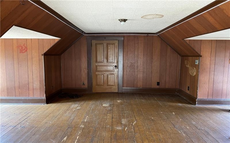 9 Gratz St, Penn, 15675, 5 Bedrooms Bedrooms, 11 Rooms Rooms,2.2 BathroomsBathrooms,Residential,For Sale,Gratz St,1746161