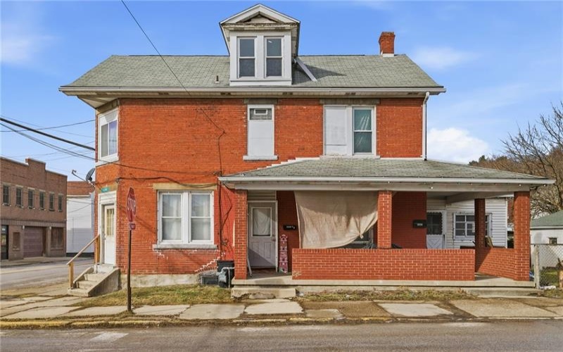 1301-1301.5 Penn Avenue, Jeannette, 15644, ,Multi-unit,For Sale,Penn Avenue,1738017