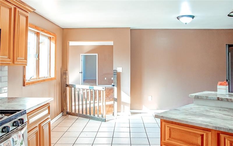 1378 Robbins Station Rd, Irwin, 15642, 5 Bedrooms Bedrooms, 11 Rooms Rooms,4 BathroomsBathrooms,Residential,For Sale,Robbins Station Rd,1746179
