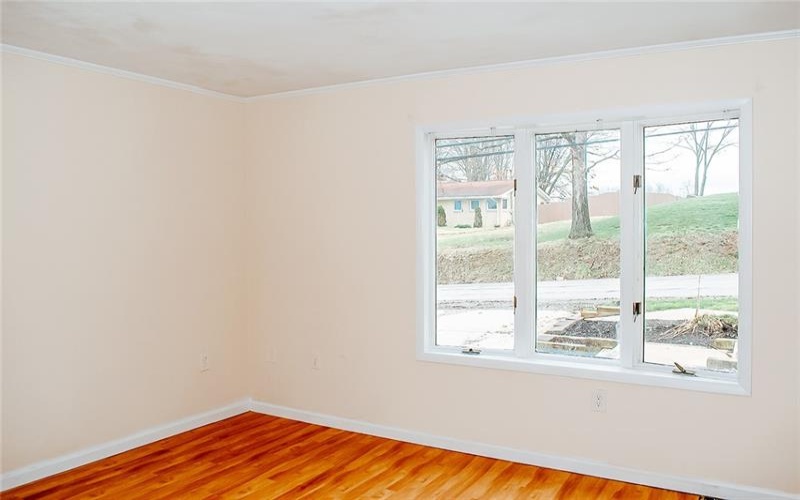 1378 Robbins Station Rd, Irwin, 15642, 5 Bedrooms Bedrooms, 11 Rooms Rooms,4 BathroomsBathrooms,Residential,For Sale,Robbins Station Rd,1746179