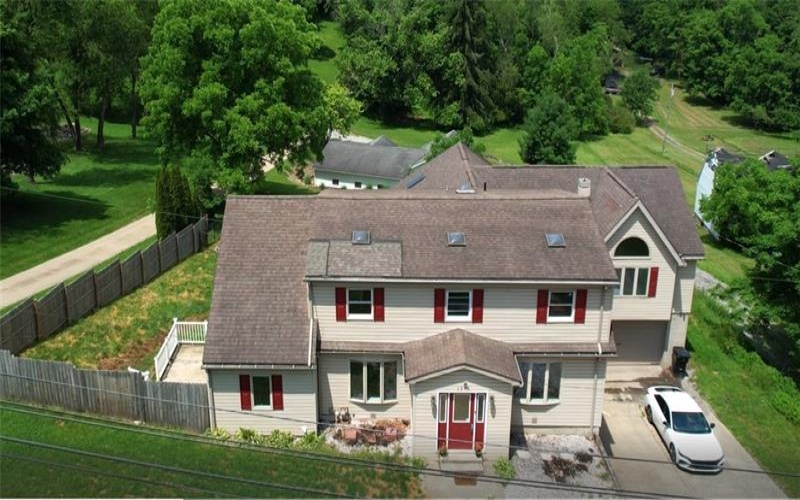 1378 Robbins Station Rd, Irwin, 15642, 5 Bedroom Bedrooms, 11 Room Rooms,4 BathroomBathrooms,Residential,For Sale,Robbins Station Rd,1746179