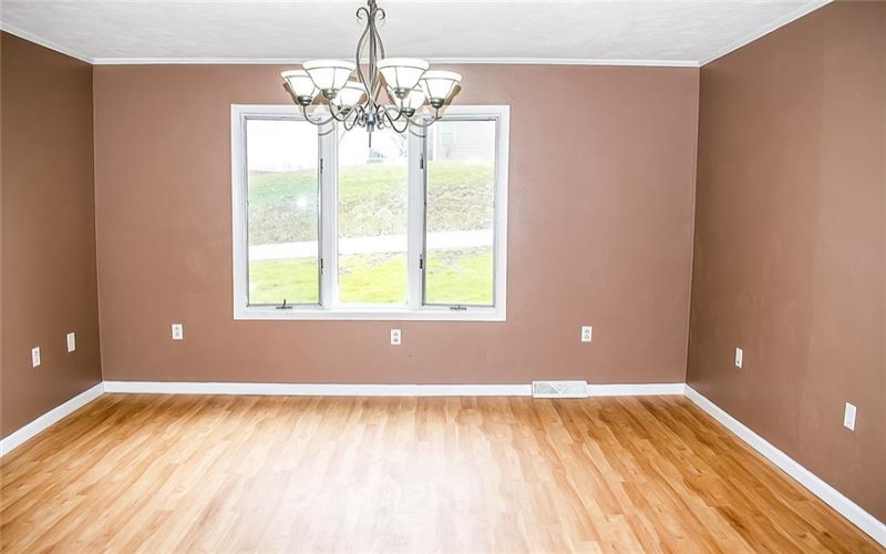 1378 Robbins Station Rd, Irwin, 15642, 5 Bedrooms Bedrooms, 11 Rooms Rooms,4 BathroomsBathrooms,Residential,For Sale,Robbins Station Rd,1746179