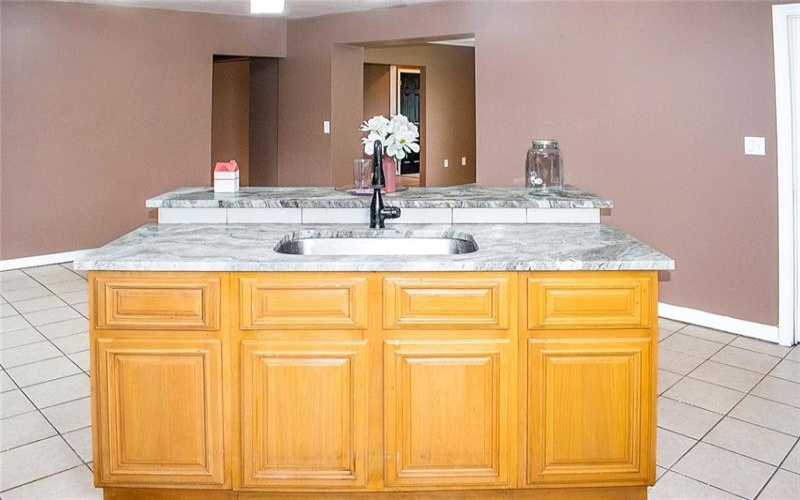 1378 Robbins Station Rd, Irwin, 15642, 5 Bedrooms Bedrooms, 11 Rooms Rooms,4 BathroomsBathrooms,Residential,For Sale,Robbins Station Rd,1746179