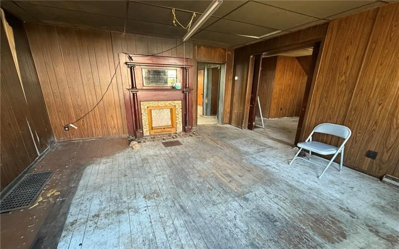 104 CHURCH AVENUE, Masontown, 15461, 3 Bedrooms Bedrooms, 7 Rooms Rooms,2 BathroomsBathrooms,Residential,For Sale,CHURCH AVENUE,1729037