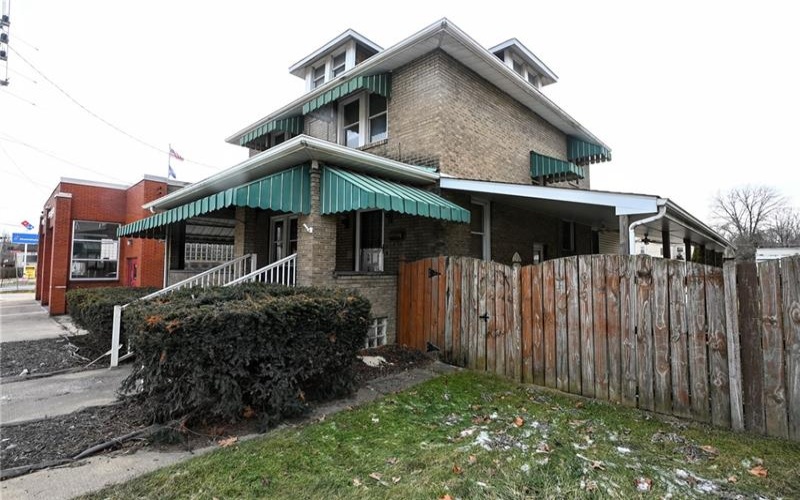 26 Main Street, Houston, 15342, ,Commercial-industrial-business,For Sale,Main Street,1740949