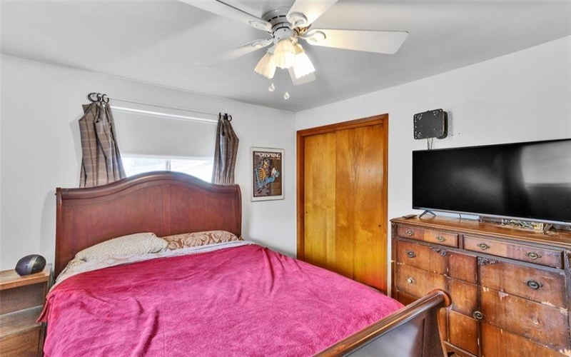 605 Short St, Greensburg, 15601, 4 Bedrooms Bedrooms, 8 Rooms Rooms,3 BathroomsBathrooms,Residential,For Sale,Short St,1743702