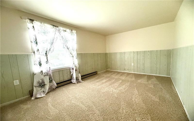 226 Cottage Ave, Masontown, 15461, 3 Bedrooms Bedrooms, 6 Rooms Rooms,2.1 BathroomsBathrooms,Residential,For Sale,Cottage Ave,1729057