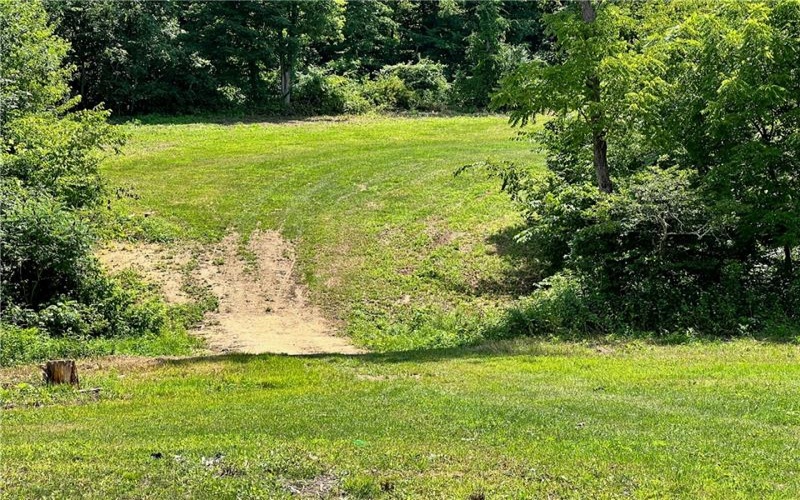 312 Vance, Burgettstown, 15021, 3 Bedrooms Bedrooms, ,Farm-acreage-lot,For Sale,Vance,1740951