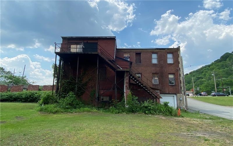 8 Bridge Boulevard, Brownsville, 15417, ,Commercial-industrial-business,For Sale,Bridge Boulevard,1729061