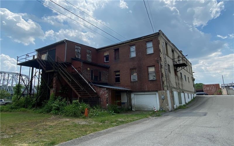 8 Bridge Boulevard, Brownsville, 15417, ,Commercial-industrial-business,For Sale,Bridge Boulevard,1729061