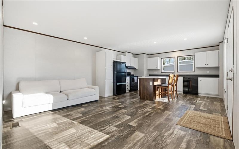328 Festival, Washington, 15301, 3 Bedrooms Bedrooms, 6 Rooms Rooms,2 BathroomsBathrooms,Residential,For Sale,Festival,1738031
