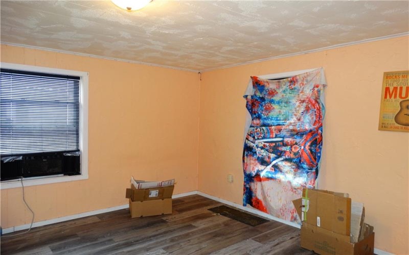 24 Hillman St, Bentleyville, 15314, 3 Bedrooms Bedrooms, ,1 BathroomBathrooms,Residential,For Sale,Hillman St,1740966