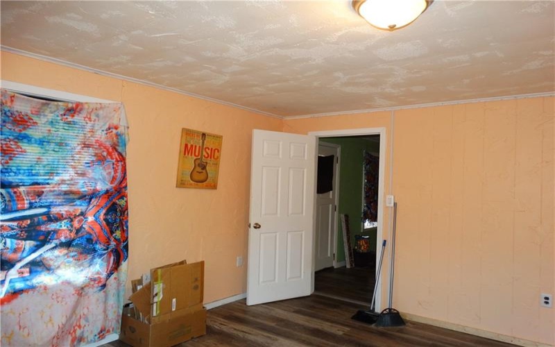 24 Hillman St, Bentleyville, 15314, 3 Bedrooms Bedrooms, ,1 BathroomBathrooms,Residential,For Sale,Hillman St,1740966