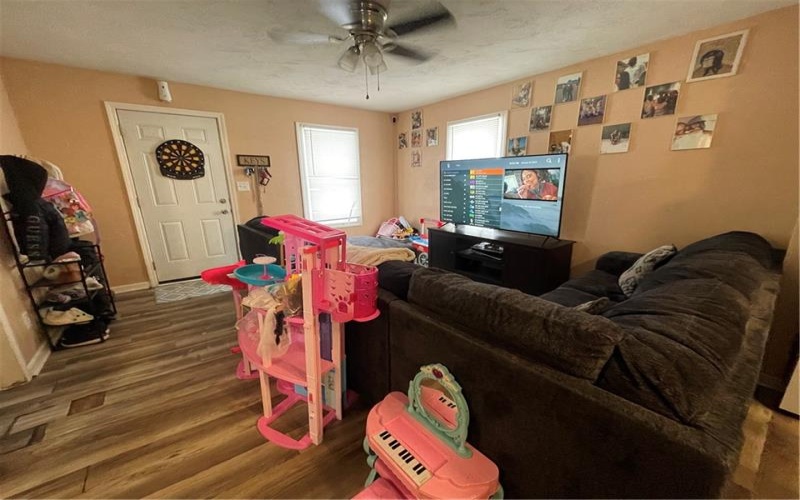 70 South St, Fredericktown, 15333, 2 Bedrooms Bedrooms, ,1 BathroomBathrooms,Residential,For Sale,South St,1738075