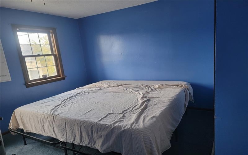 2110 Kenneth Ave, New Kensington, 15068, 2 Bedrooms Bedrooms, ,1.1 BathroomsBathrooms,Residential,For Sale,Kenneth Ave,1729129