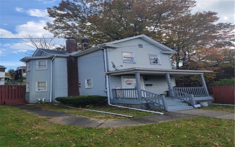 2110 Kenneth Ave, New Kensington, 15068, 2 Bedrooms Bedrooms, ,1.1 BathroomsBathrooms,Residential,For Sale,Kenneth Ave,1729129