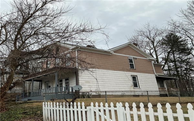 216 Ridge Avenue, New Kensington, 15068, ,Multi-unit,For Sale,Ridge Avenue,1743734