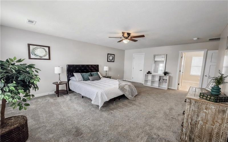 262 Lily Ridge Dr, Canonsburg, 15317, 4 Bedrooms Bedrooms, ,2.1 BathroomsBathrooms,Residential,For Sale,Lily Ridge Dr,1746229