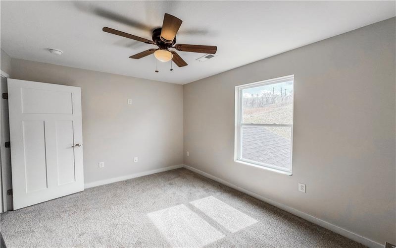 262 Lily Ridge Dr, Canonsburg, 15317, 4 Bedrooms Bedrooms, ,2.1 BathroomsBathrooms,Residential,For Sale,Lily Ridge Dr,1746229