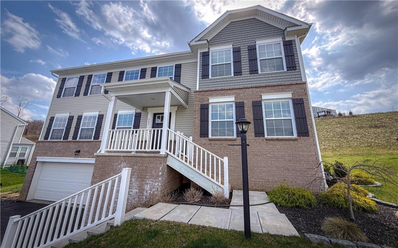 262 Lily Ridge Dr, Canonsburg, 15317, 4 Bedrooms Bedrooms, ,2.1 BathroomsBathrooms,Residential,For Sale,Lily Ridge Dr,1746229