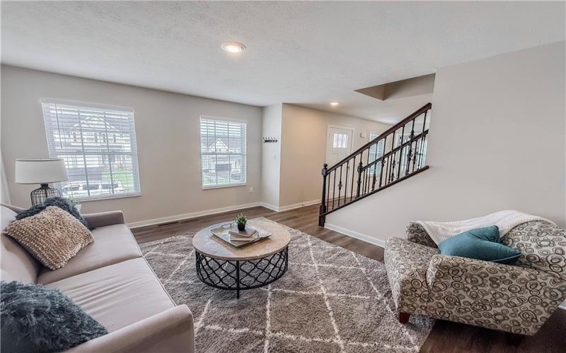 262 Lily Ridge Dr, Canonsburg, 15317, 4 Bedrooms Bedrooms, ,2.1 BathroomsBathrooms,Residential,For Sale,Lily Ridge Dr,1746229
