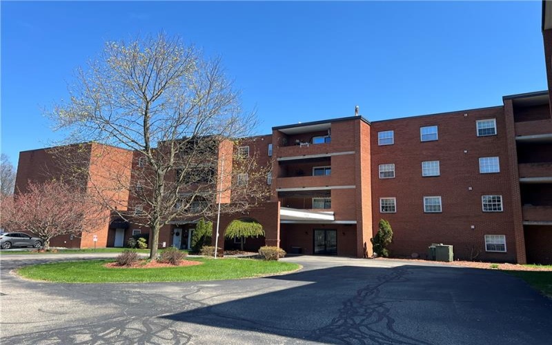 2850 Edgecliff Road, Lower Burrell, 15068, 2 Bedrooms Bedrooms, 7 Rooms Rooms,2 BathroomsBathrooms,Residential,For Sale,Edgecliff Road,1738131