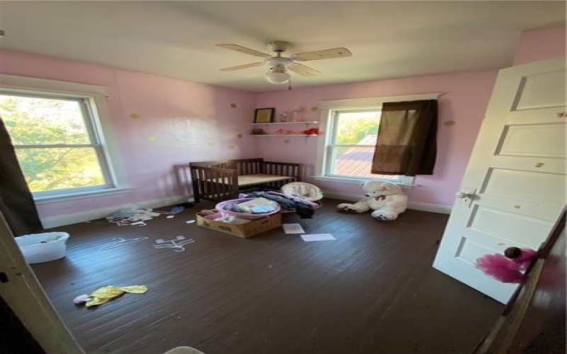 384 Market St., Clarksville, 15322, 3 Bedrooms Bedrooms, ,0.1 BathroomBathrooms,Residential,For Sale,Market St.,1740988
