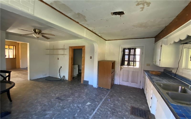 384 Market St., Clarksville, 15322, 3 Bedrooms Bedrooms, ,0.1 BathroomBathrooms,Residential,For Sale,Market St.,1740988
