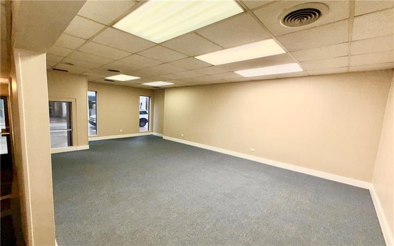 46 Main St (1st floor), Uniontown, 15401, ,Commercial-industrial-business,For Sale,Main St (1st floor),1743749