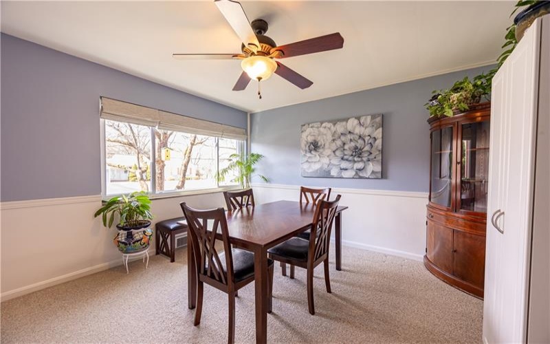 222 Glenview Dr, New Kensington, 15068, 4 Bedrooms Bedrooms, 11 Rooms Rooms,2.1 BathroomsBathrooms,Residential,For Sale,Glenview Dr,1746230