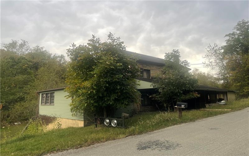 311 Mount Tabor Rd, Coal Center, 15423, 3 Bedrooms Bedrooms, ,1 BathroomBathrooms,Residential,For Sale,Mount Tabor Rd,1740999