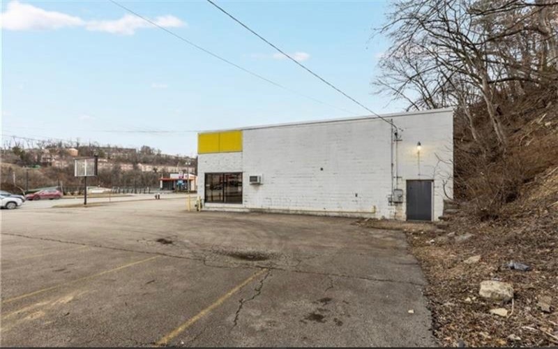 9435 US Route 30, 15642, 15642, ,Commercial-industrial-business,For Sale,US Route 30,1738183