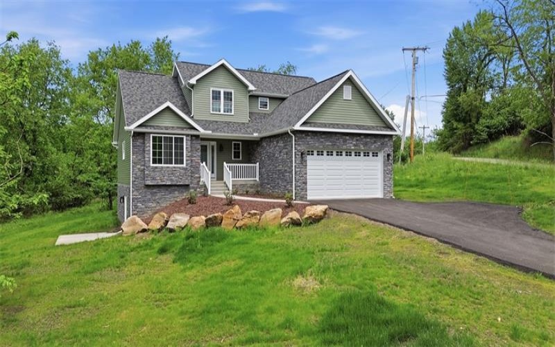 5149 Watters Road, Lower Burrell, 15068, 4 Bedrooms Bedrooms, ,3.1 BathroomsBathrooms,Residential,For Sale,Watters Road,1741007