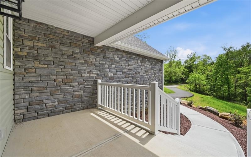 5149 Watters Road, Lower Burrell, 15068, 4 Bedrooms Bedrooms, ,3.1 BathroomsBathrooms,Residential,For Sale,Watters Road,1741007