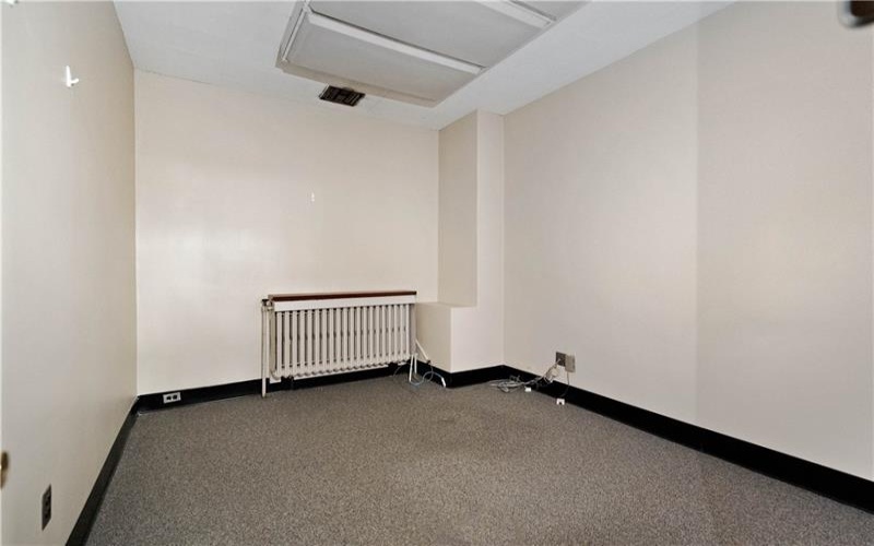 501 FALLOWFIELD AVENUE, Charleroi, 15022, ,Commercial-industrial-business,For Sale,FALLOWFIELD AVENUE,1746250