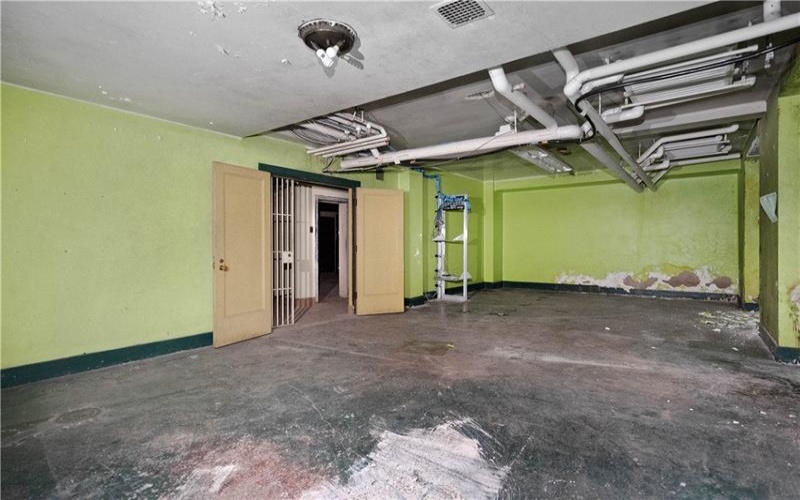 501 FALLOWFIELD AVENUE, Charleroi, 15022, ,Commercial-industrial-business,For Sale,FALLOWFIELD AVENUE,1746250