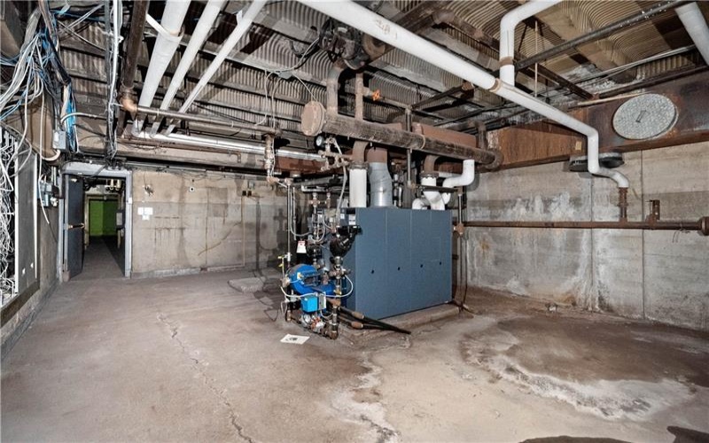 501 FALLOWFIELD AVENUE, Charleroi, 15022, ,Commercial-industrial-business,For Sale,FALLOWFIELD AVENUE,1746250