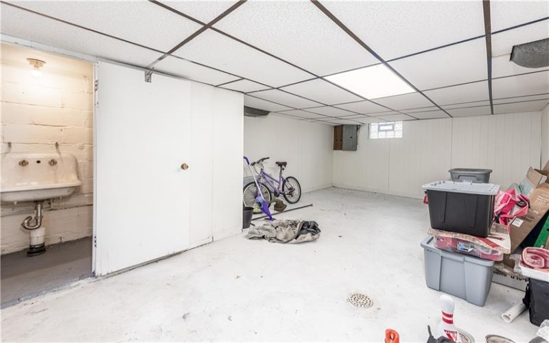 3621 Washington Ave, Finleyville, 15332, 2 Bedrooms Bedrooms, 7 Rooms Rooms,1.1 BathroomsBathrooms,Residential,For Sale,Washington Ave,1741011