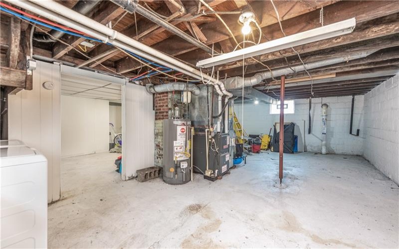 3621 Washington Ave, Finleyville, 15332, 2 Bedrooms Bedrooms, 7 Rooms Rooms,1.1 BathroomsBathrooms,Residential,For Sale,Washington Ave,1741011