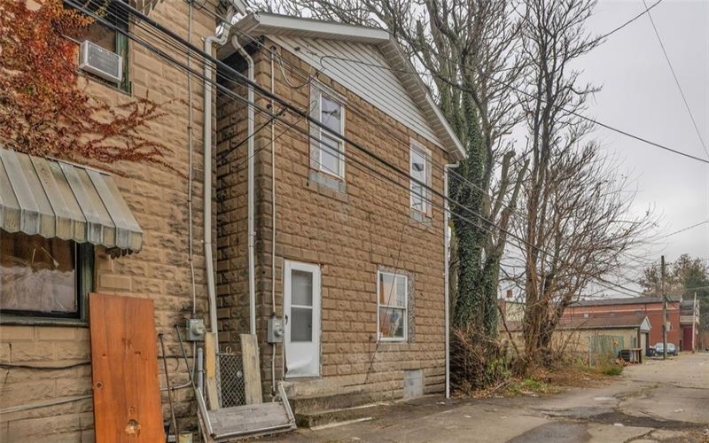1421 5th Ave, New Kensington, 15068, ,Multi-unit,For Sale,5th Ave,1729333