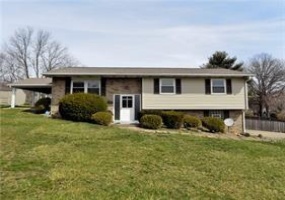 189 Wiggins Lane, Uniontown, 15401, 3 Bedrooms Bedrooms, ,2 BathroomsBathrooms,Lease,For Rent,Wiggins Lane,1746282