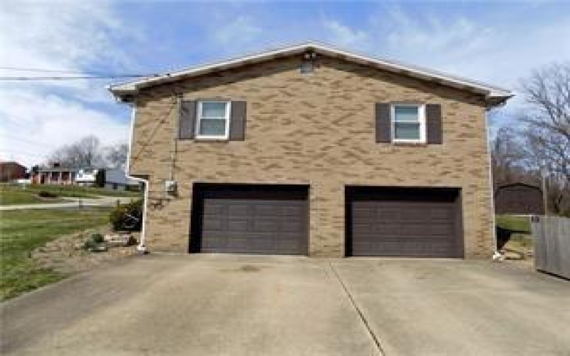 189 Wiggins Lane, Uniontown, 15401, 3 Bedrooms Bedrooms, ,2 BathroomsBathrooms,Lease,For Rent,Wiggins Lane,1746282