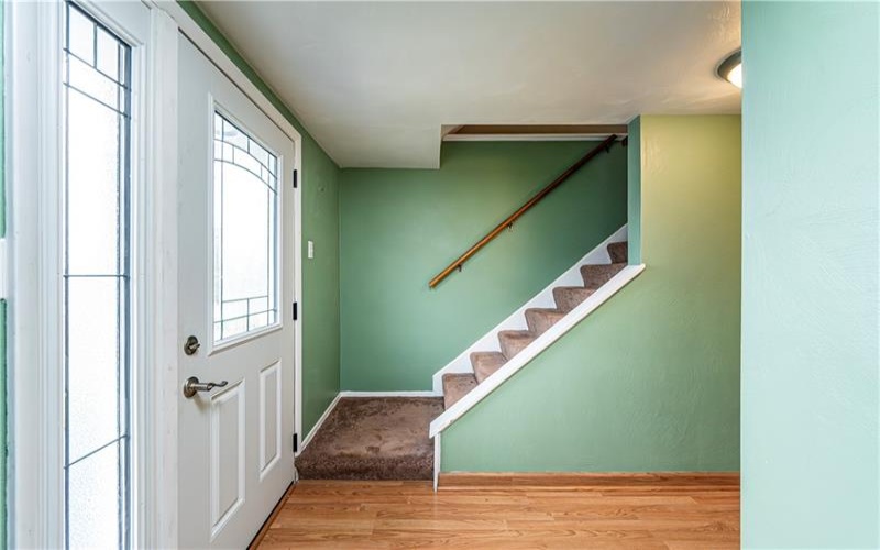 687 Middletown Road, New Stanton, 15672, 4 Bedrooms Bedrooms, 10 Rooms Rooms,2.2 BathroomsBathrooms,Residential,For Sale,Middletown Road,1743795