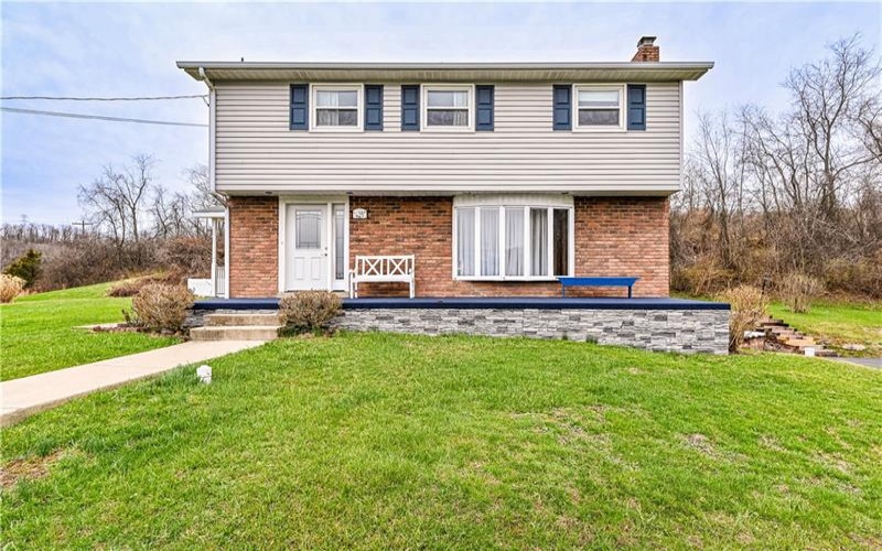 687 Middletown Road, New Stanton, 15672, 4 Bedrooms Bedrooms, 10 Rooms Rooms,2.2 BathroomsBathrooms,Residential,For Sale,Middletown Road,1743795